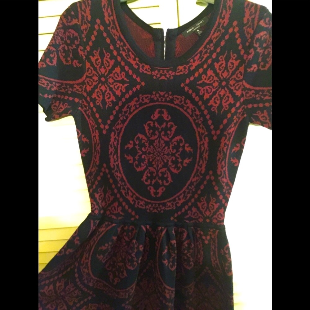 Romeo & Juliet Couture short-sleeve dress